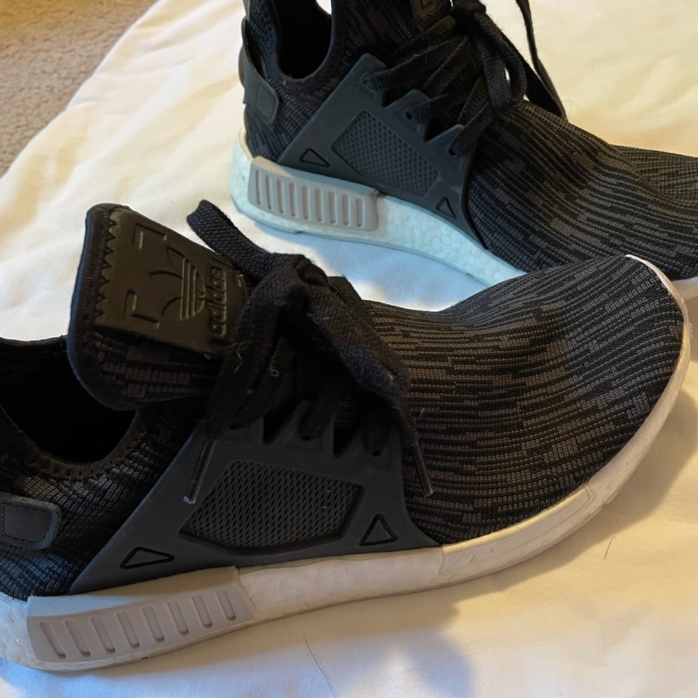 Adidas NMD R1